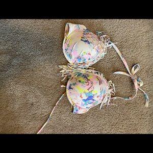 Victoria’s Secret bikini top